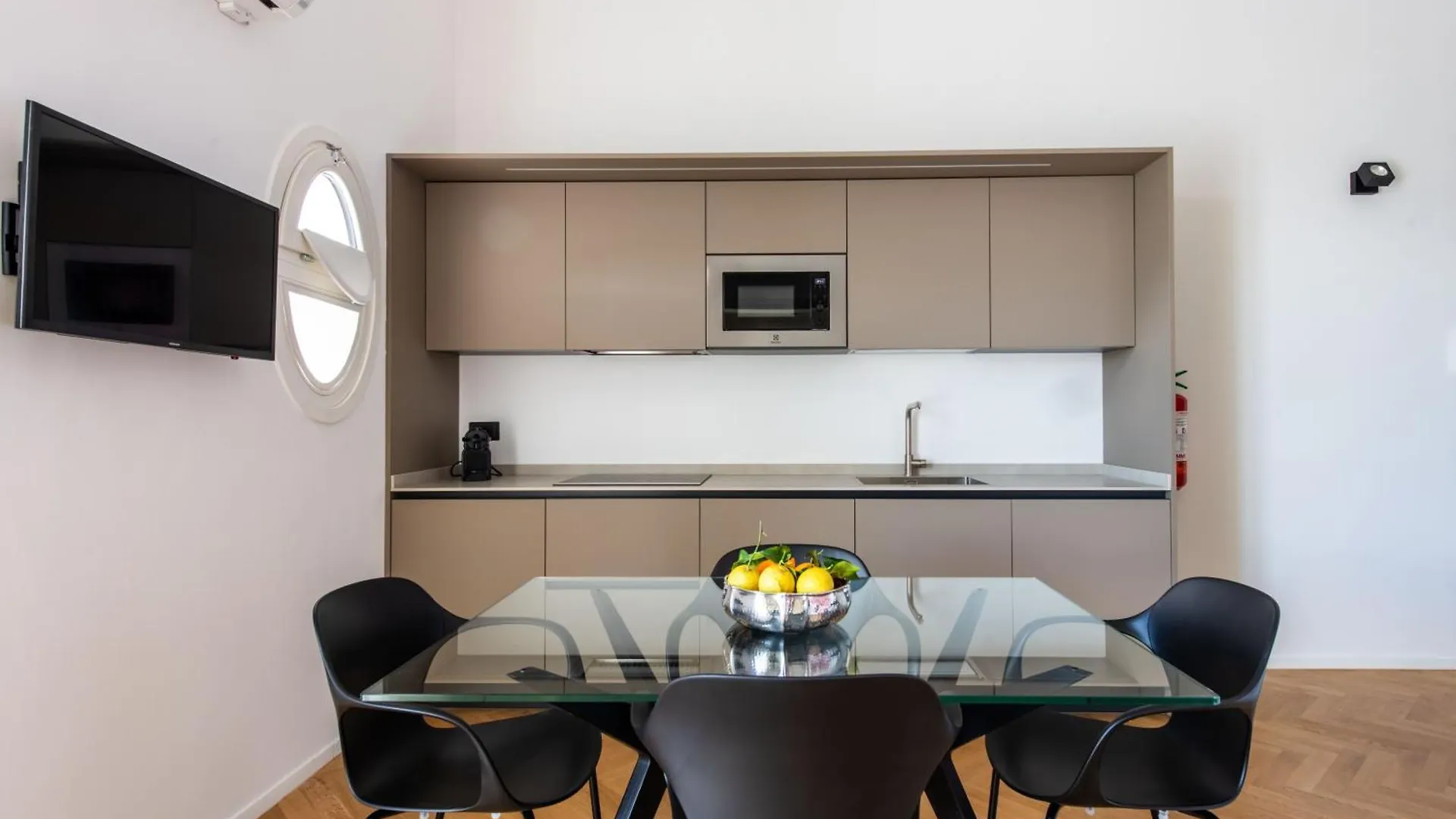 Giglio Suites Palermo Apartment