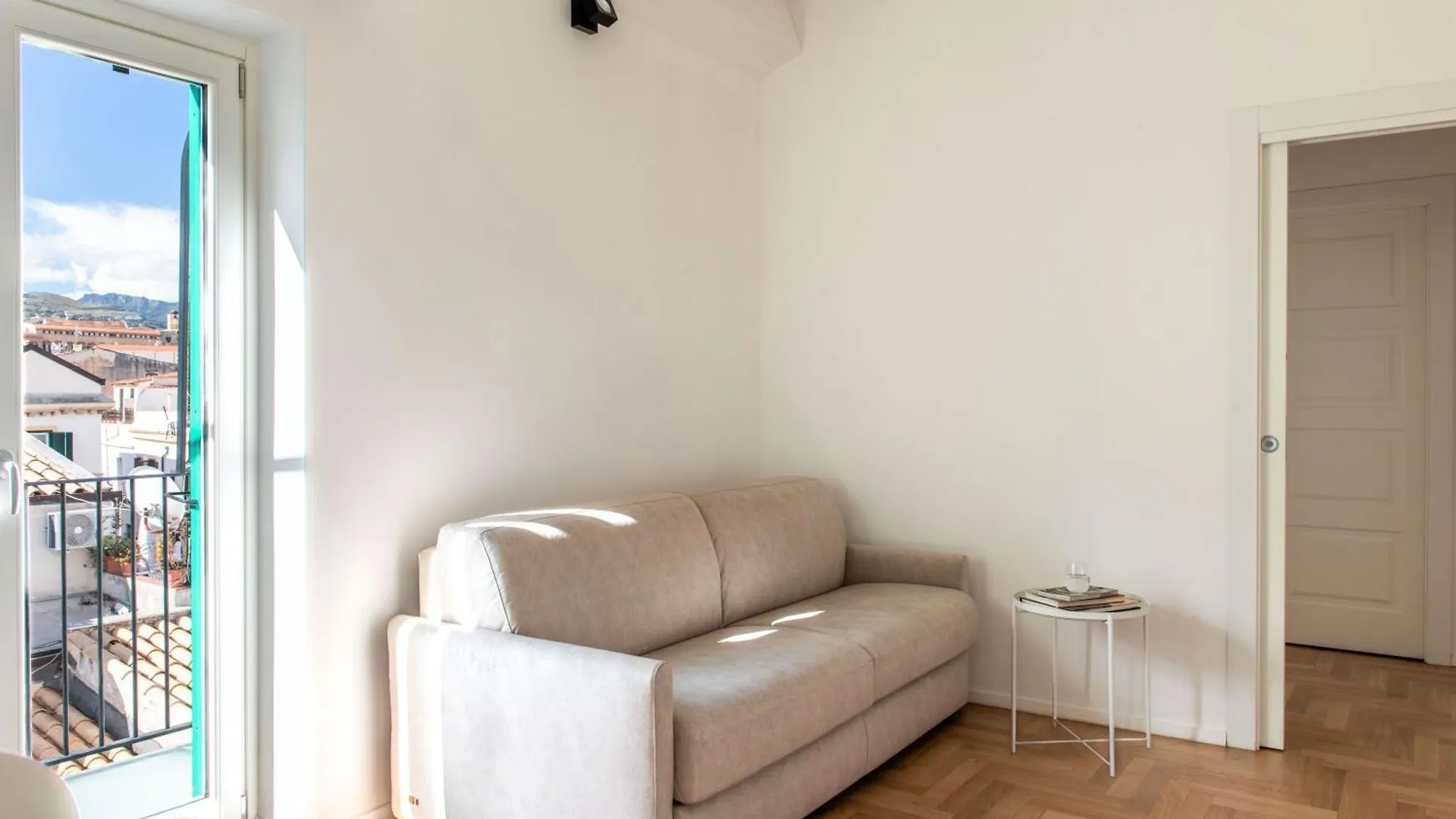 Giglio Suites Palermo 0*,  Italy
