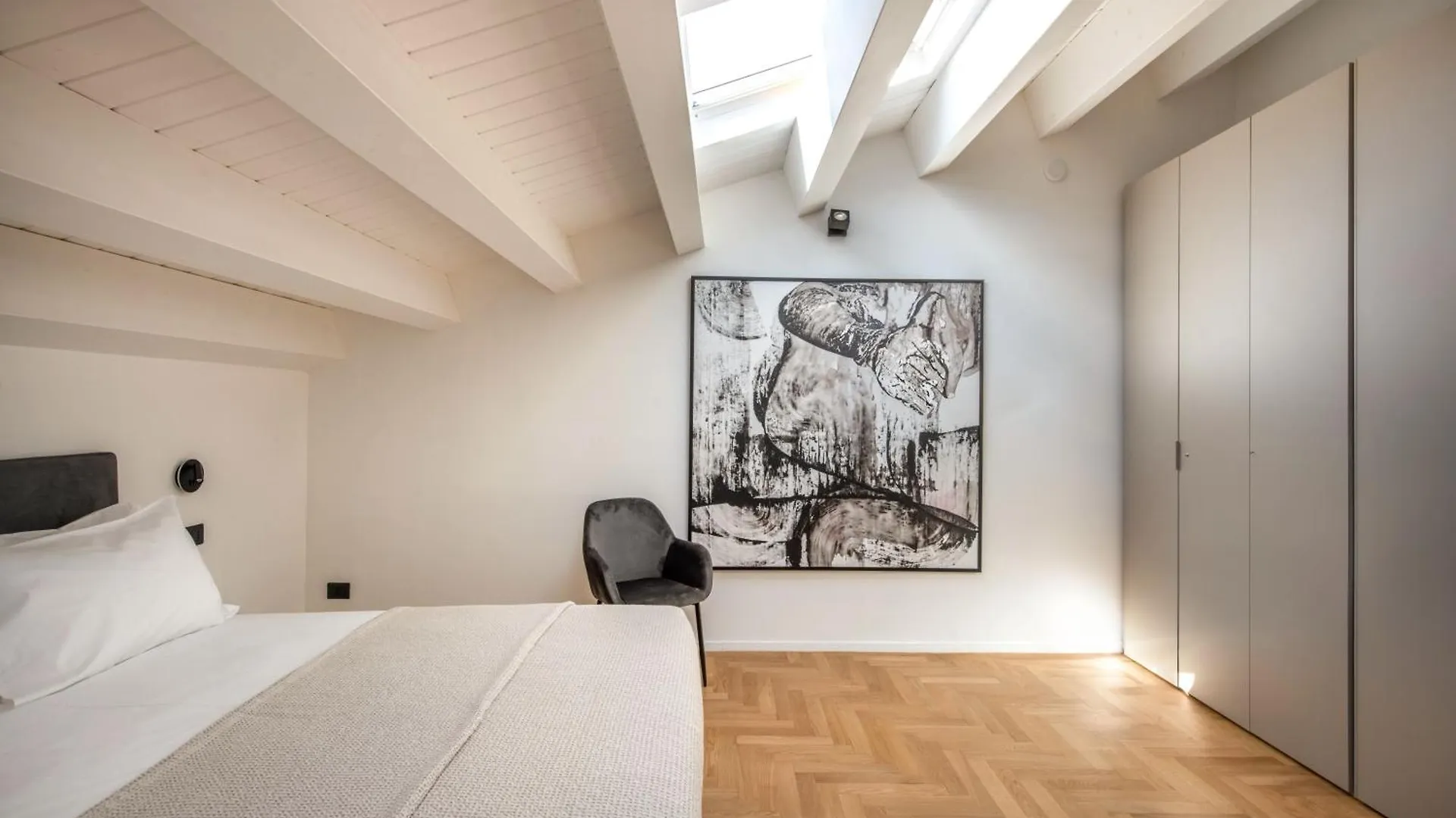 Apartment Giglio Suites Palermo Italy